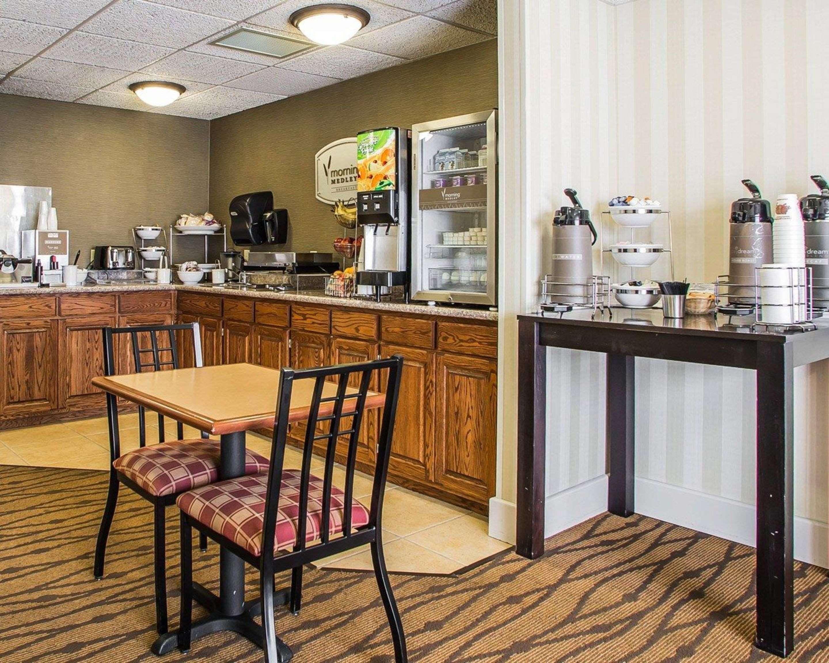 Sleep Inn & Suites Уисконсин Рапидс Екстериор снимка