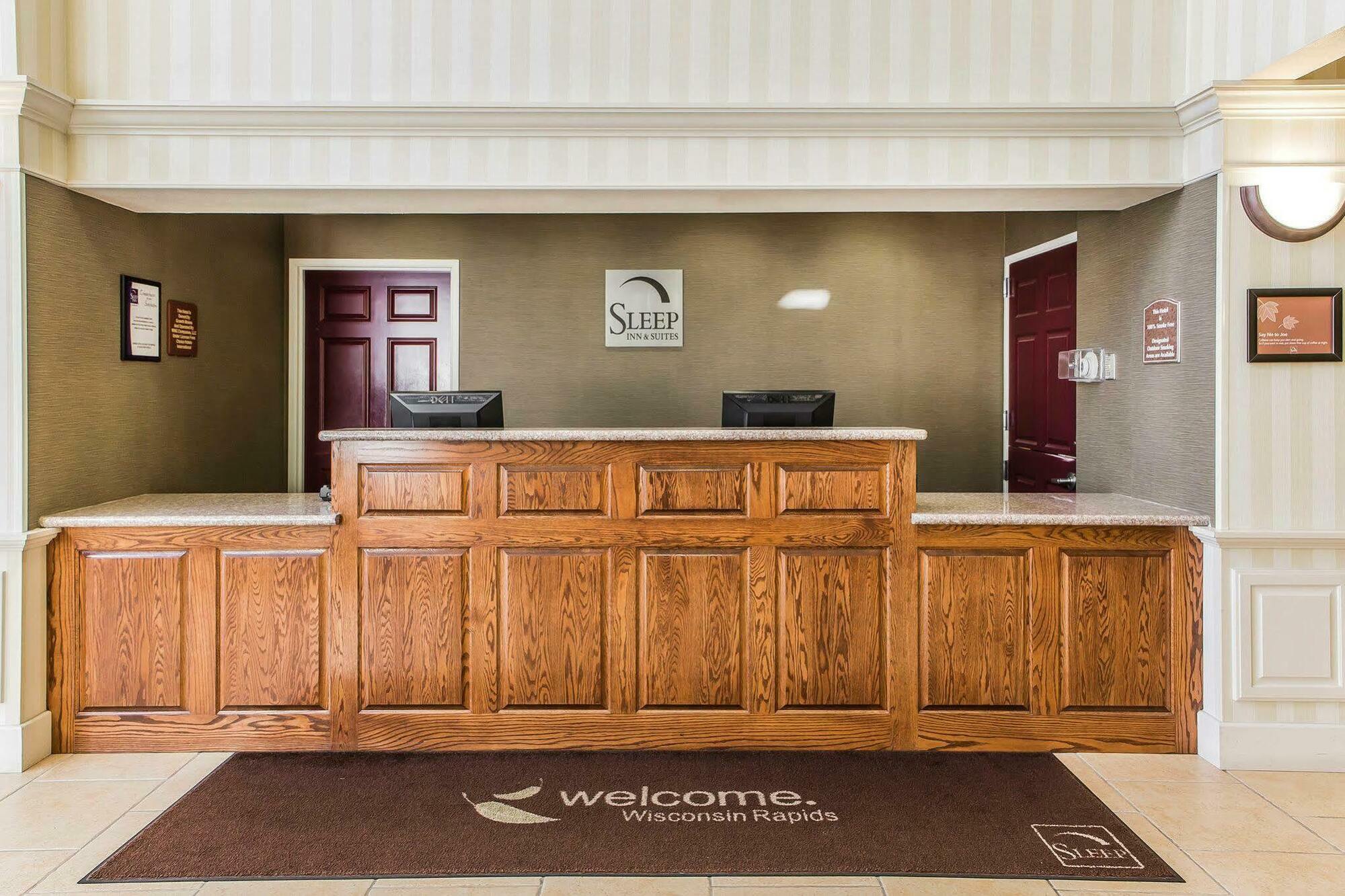Sleep Inn & Suites Уисконсин Рапидс Екстериор снимка